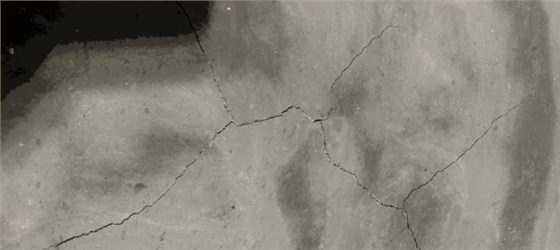 墻壁當(dāng)然要天衣無縫，防水涂膜怎能開裂！