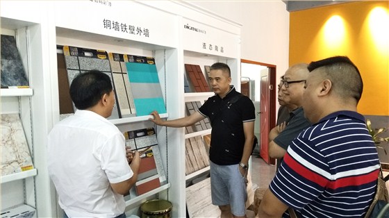 設(shè)計(jì)系&ldquo;黃埔軍校&rdquo;集美成員到數(shù)碼彩公司考察