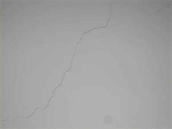 墻面開裂處理方法