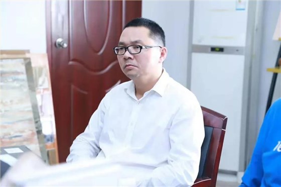 歡迎廣東涂協(xié)、經銷商分會經銷商代表蒞臨數(shù)碼彩指導