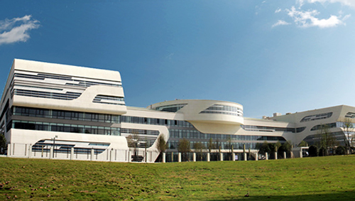 萬(wàn)達(dá)上海云計(jì)算中心使用數(shù)碼彩建筑涂料