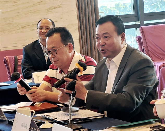 譜寫順德涂料新篇章 佛山涂協(xié)、順德涂料商會(huì)理事會(huì)成功舉辦